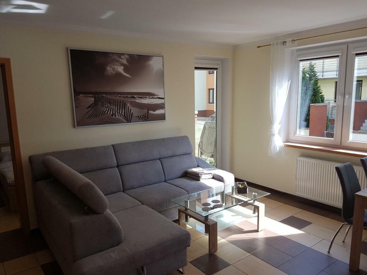 Apartament Z Ogrodkiem Pomerania Kolobrzeg Ngoại thất bức ảnh