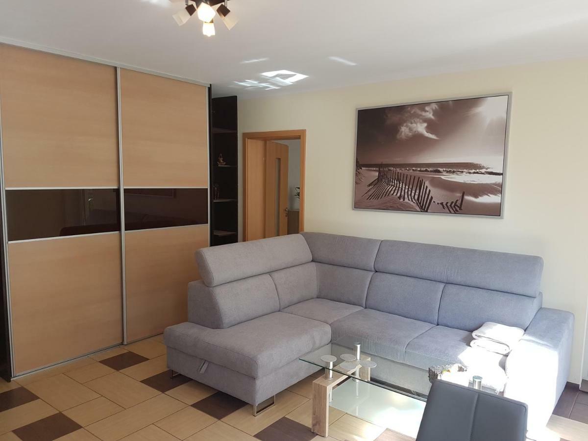 Apartament Z Ogrodkiem Pomerania Kolobrzeg Ngoại thất bức ảnh